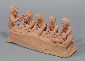 Fornaio che impasta al suono di un flauto, trovato a Tebe, Beozia, VI secolo a.C. (terracotta)
